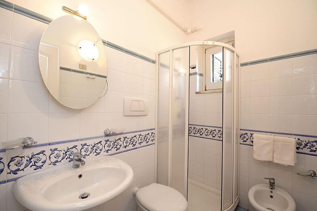 La Piazzetta Hotel Amalfi Szoba fotó